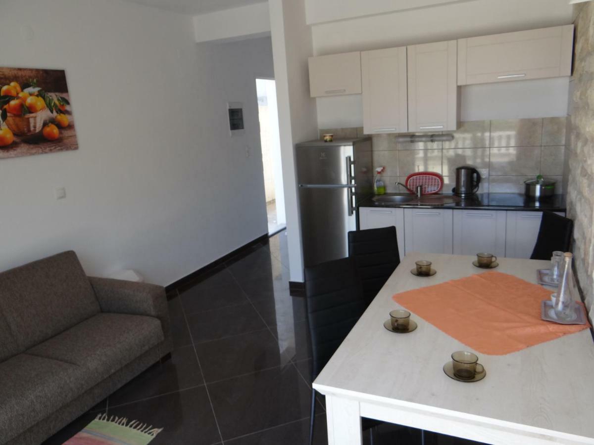 Jamnik Apartamento Ražanj Exterior foto