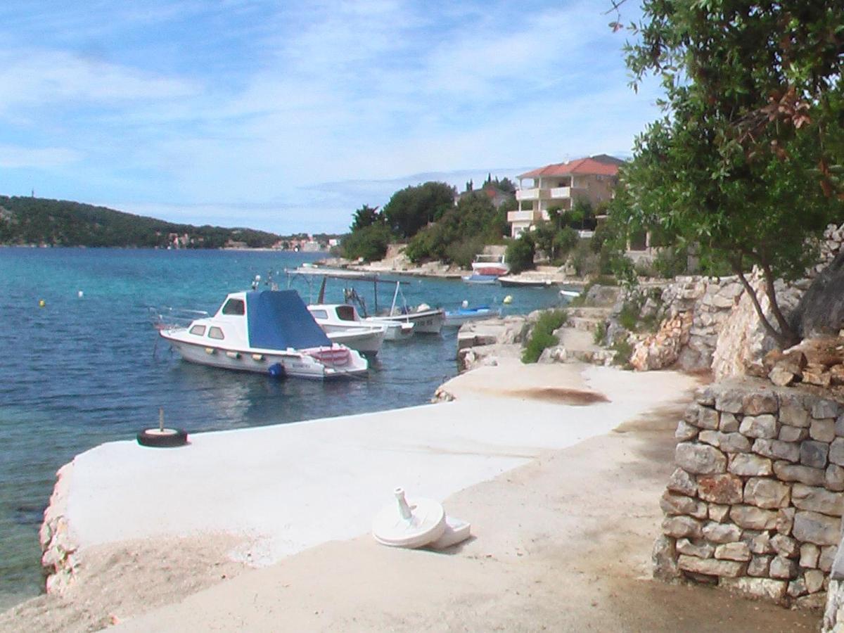 Jamnik Apartamento Ražanj Exterior foto